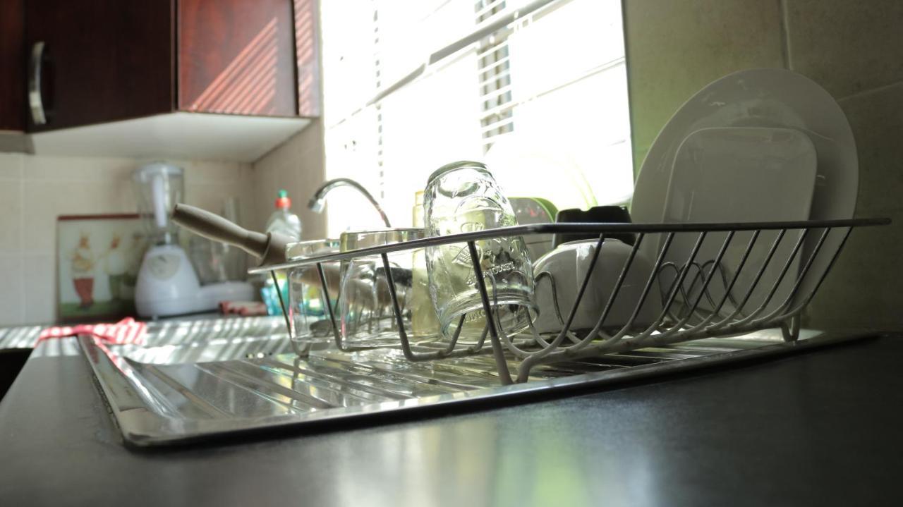 Tap'S Home Away From Home กาโบโรเน ภายนอก รูปภาพ
